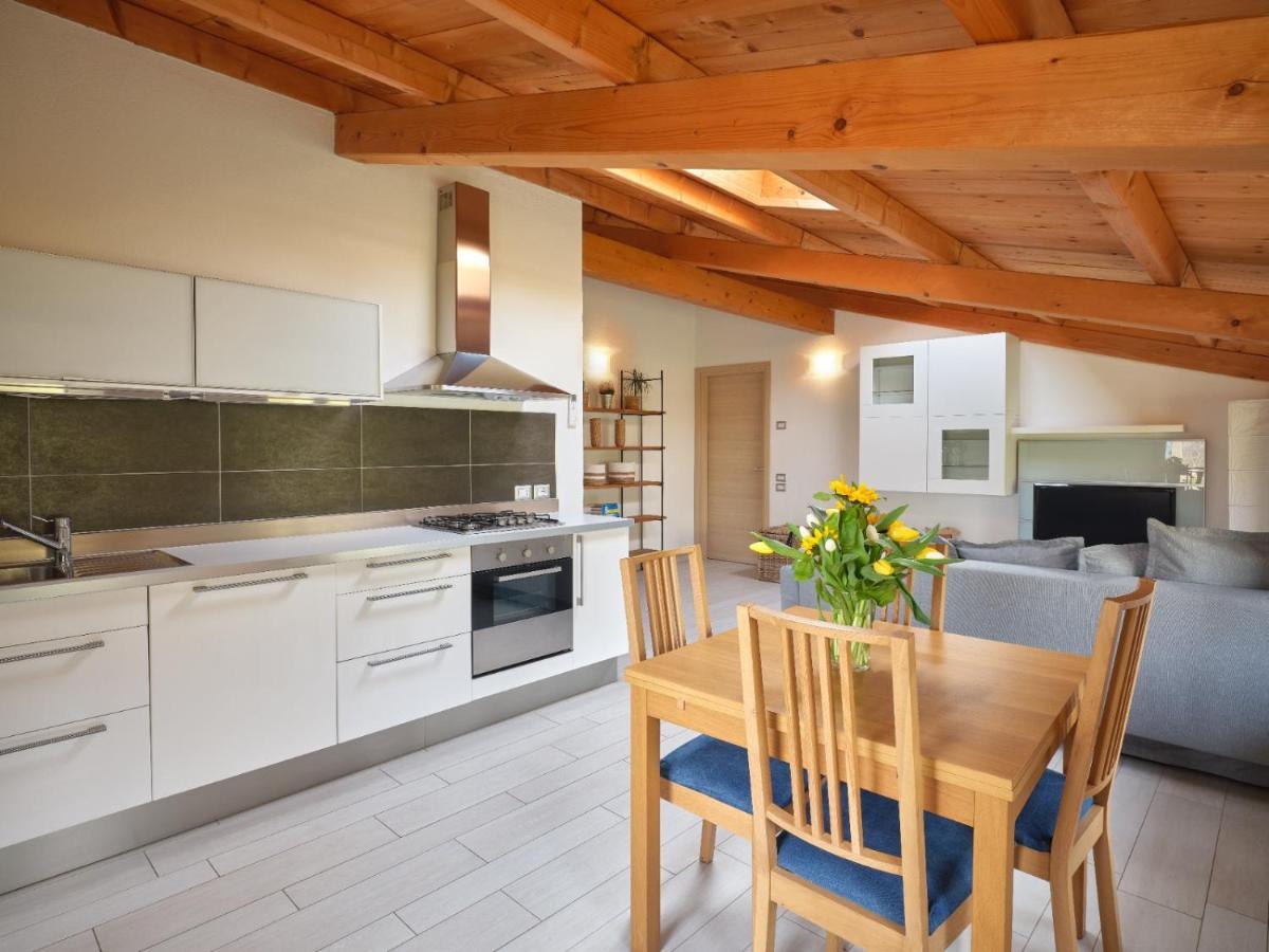 Apartamento Cason Degli Ulivi Rivoli Veronese Exterior foto